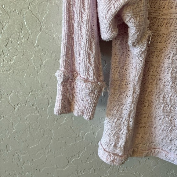 Free People We The Free Pink Thiens Hacci Boho Frayed Knit Sweater Oversized M - Picture 9 of 11